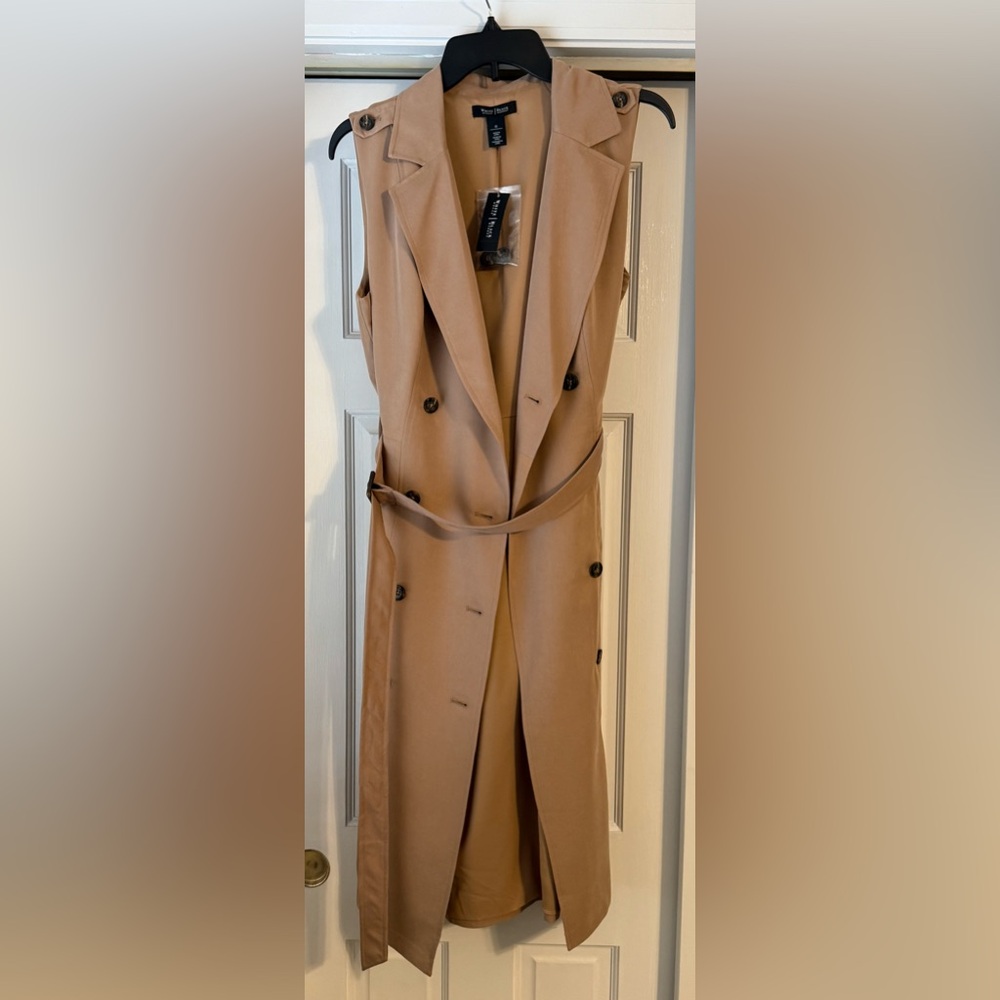 White House Black Market Tan Sleeveless Dress Coat - NWT